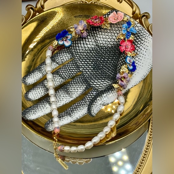 🆕 LES NEREIDES 🧿 NIB Mille Pensees Necklace, Mille Pensees Flowers and Pearl - Picture 11 of 16